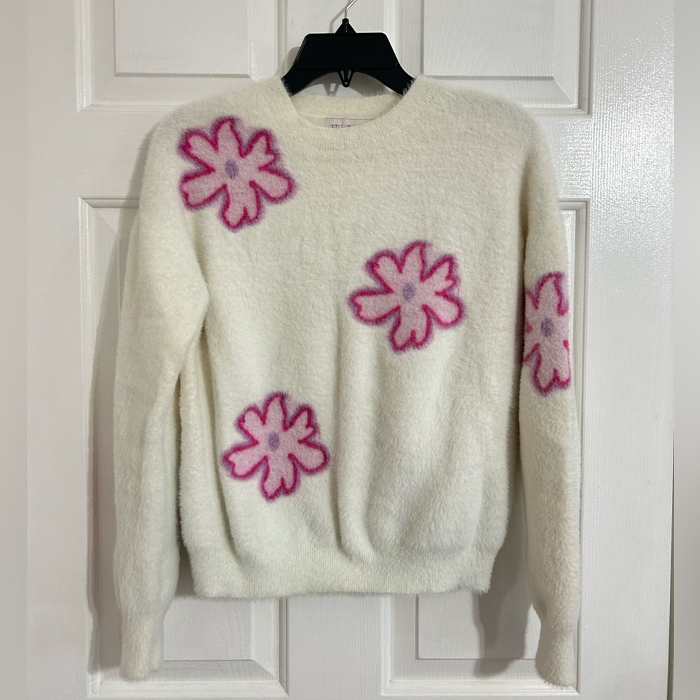 Cozy Cream Sweater with Pink Floral Accents